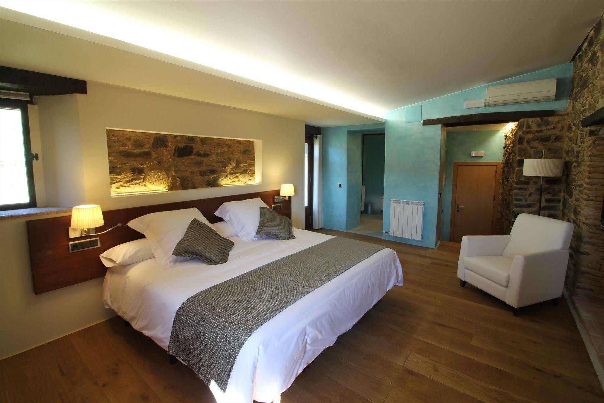 Hotel Can Cuch Cánoves Zewnętrze zdjęcie